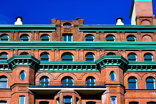 Divine Lorraine