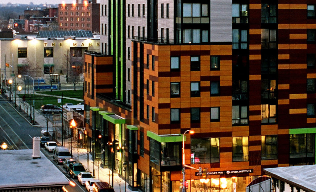 Philadelphia construction projects that shape the skyline.
